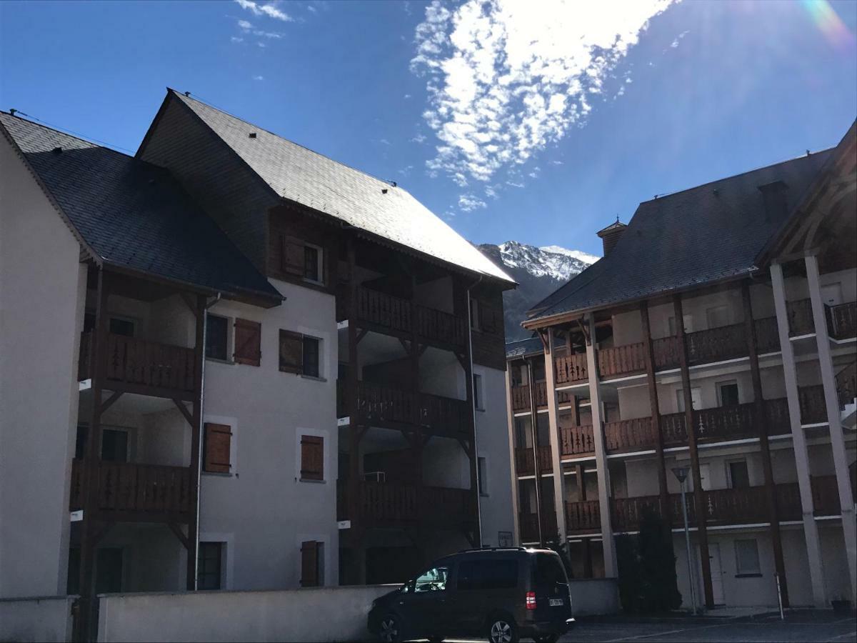 Appartement Tt Confort Au Coeur Des Montagnes Avec Vue Sur Les Montagnes Wifi لوز سانت سوفير المظهر الخارجي الصورة