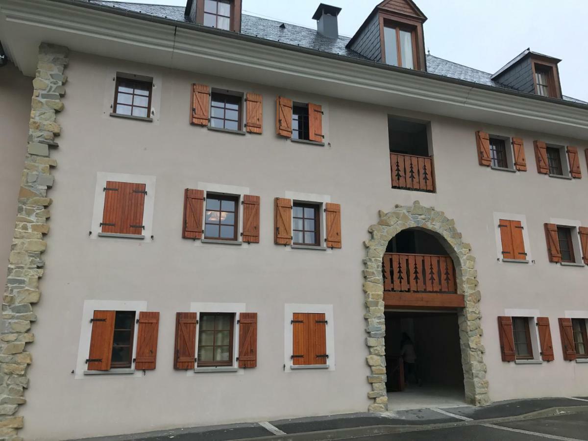 Appartement Tt Confort Au Coeur Des Montagnes Avec Vue Sur Les Montagnes Wifi لوز سانت سوفير المظهر الخارجي الصورة